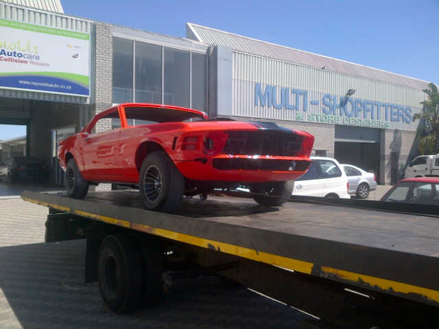 Mustang 2013 2.jpg