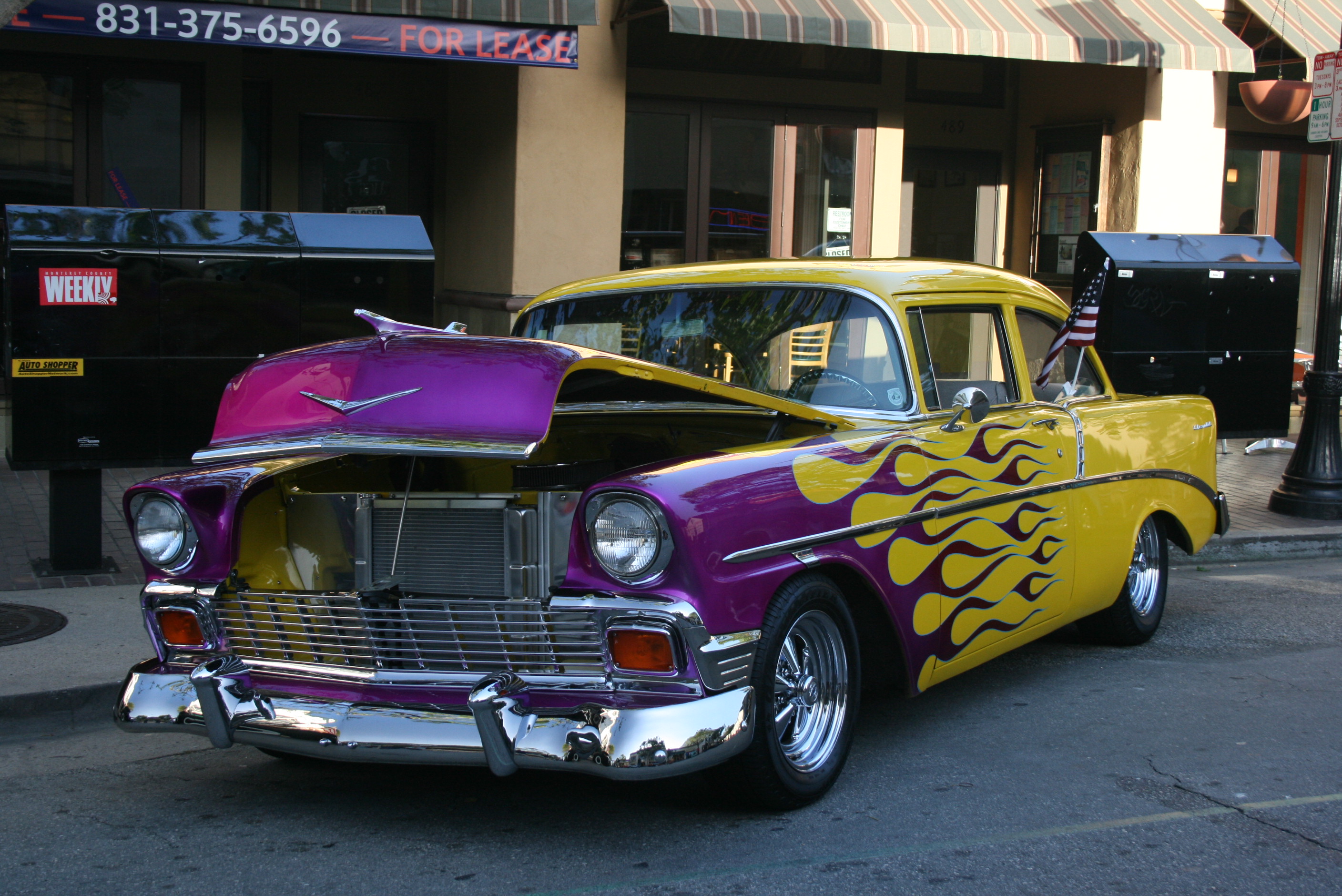 Hot_Rod_and_Custom_Car_meet,_Monterey_-_Flickr_-_Supermac1961_(5).jpg